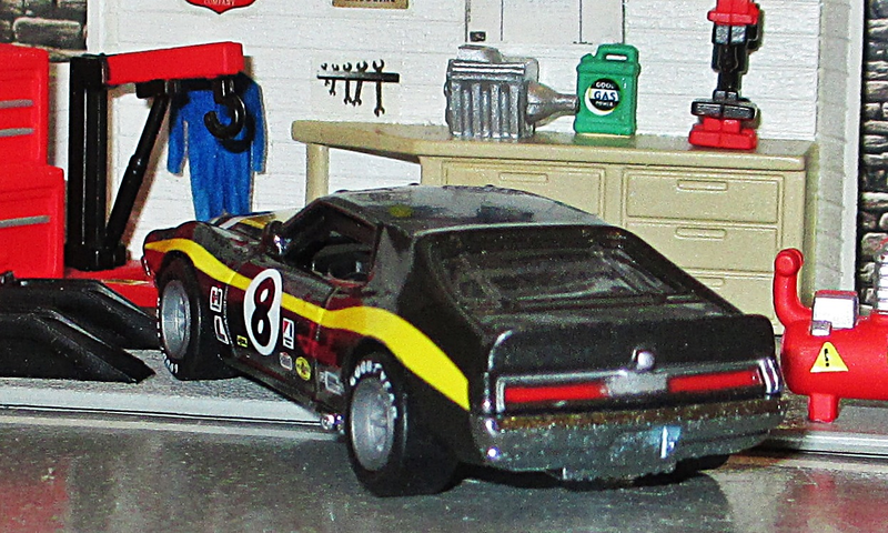 Illustration for article titled Muscle Car Monday: AMX Javelin